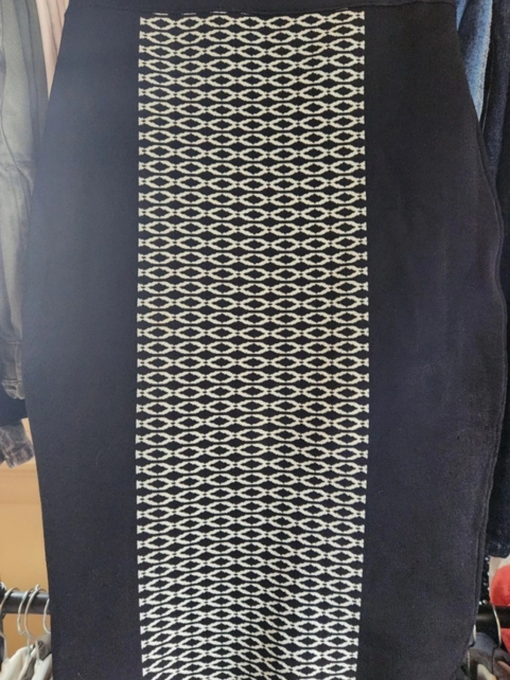 Marciano Geometric Knit Midi Skirt in Black & White Size Small